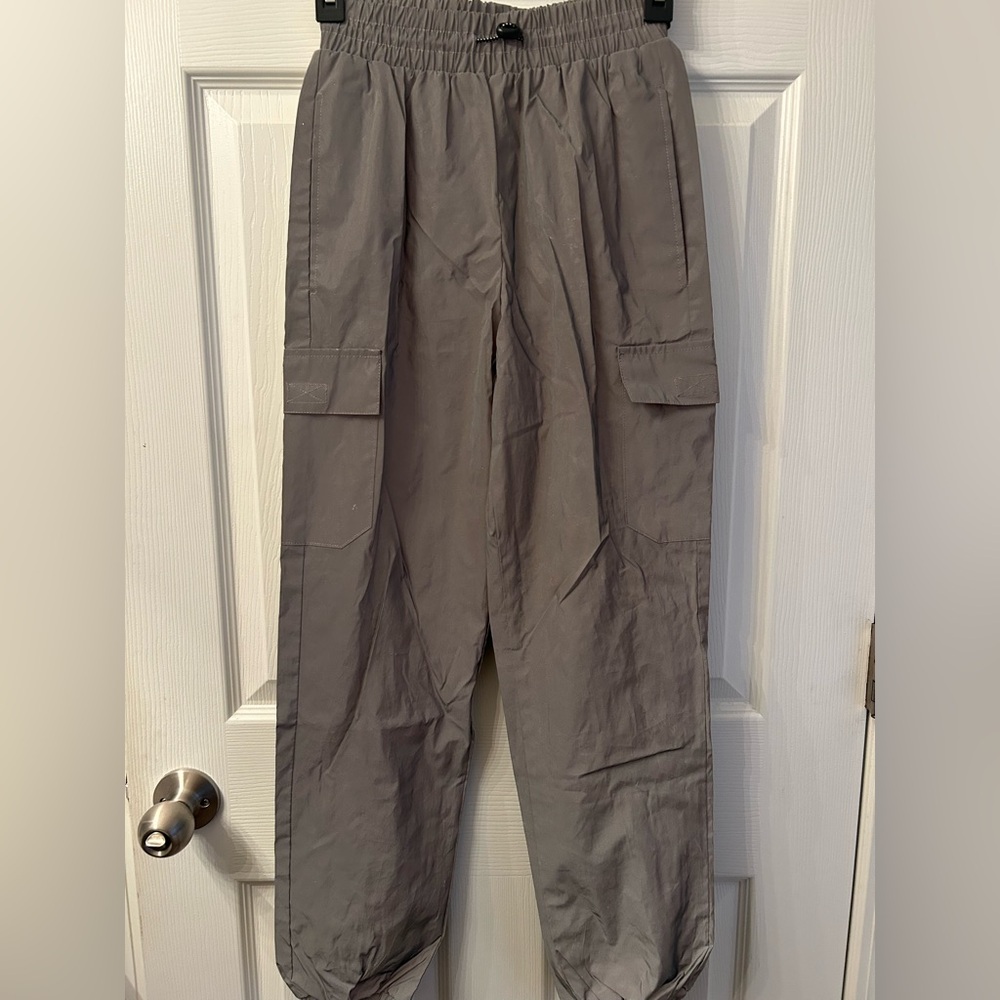 Forever 21 Men's Charcoal Cargo Pants